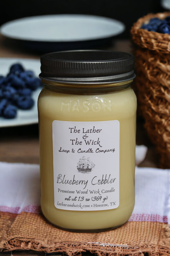 Blueberry Cobbler - Wood Wick Soy Candle